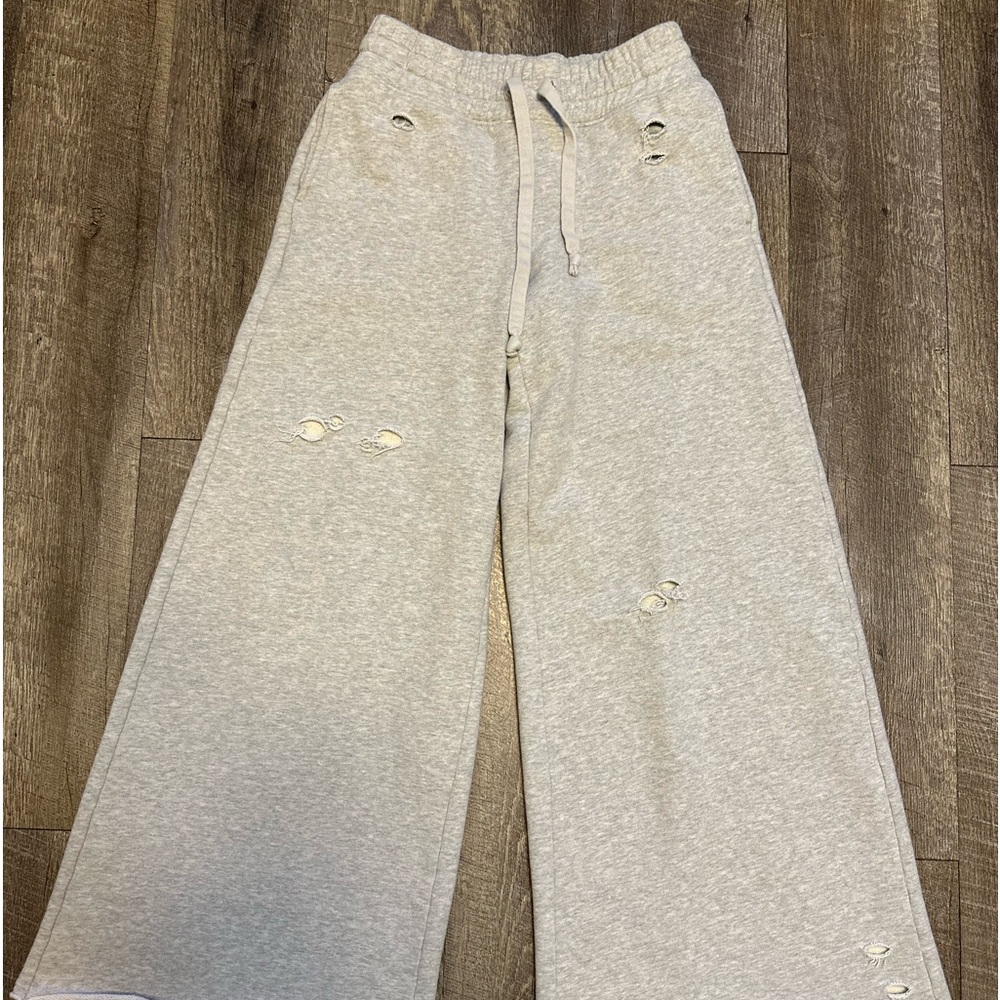 Aerie Women’s Gray Wide-leg Skater Sweatpants
